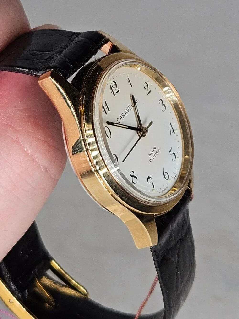 Bulova men good scratches